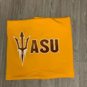 ASU sweatshirt blanket